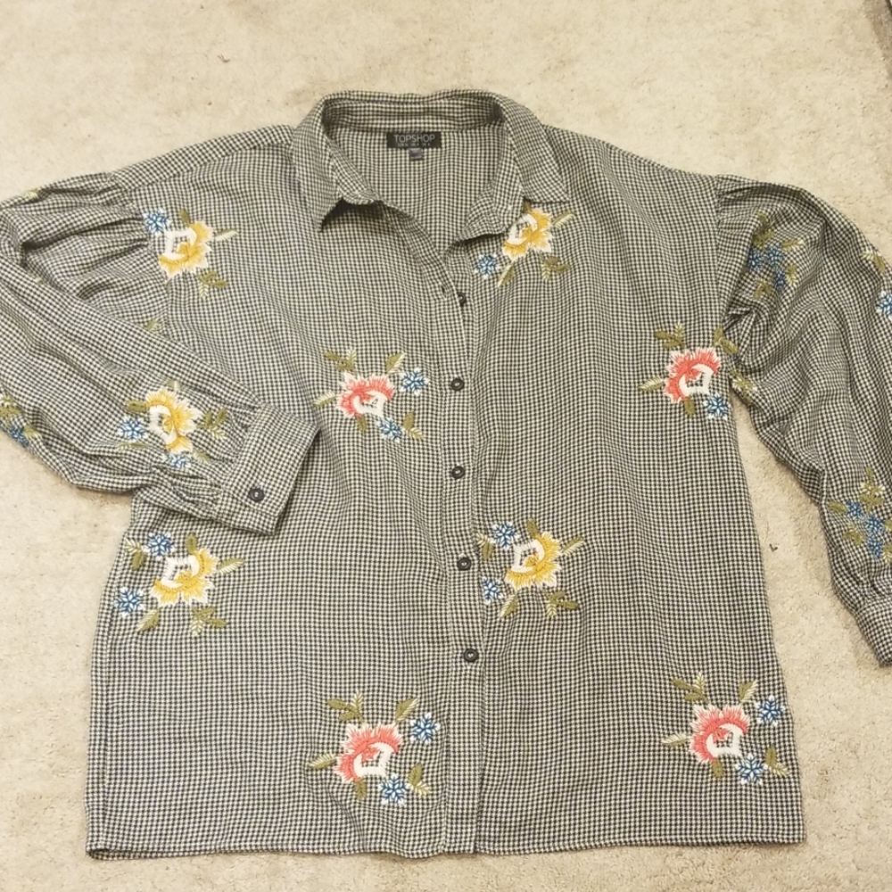 Topshop button up - Picture 2 of 5